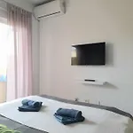 New In Pacos Фуэнхирола